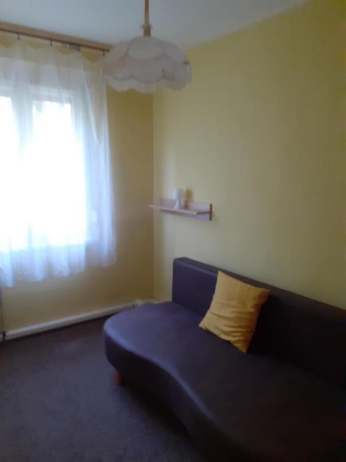 Jokai Apartman Bekescsaba Exterior foto