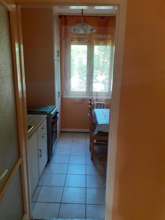 Jokai Apartman Bekescsaba Exterior foto