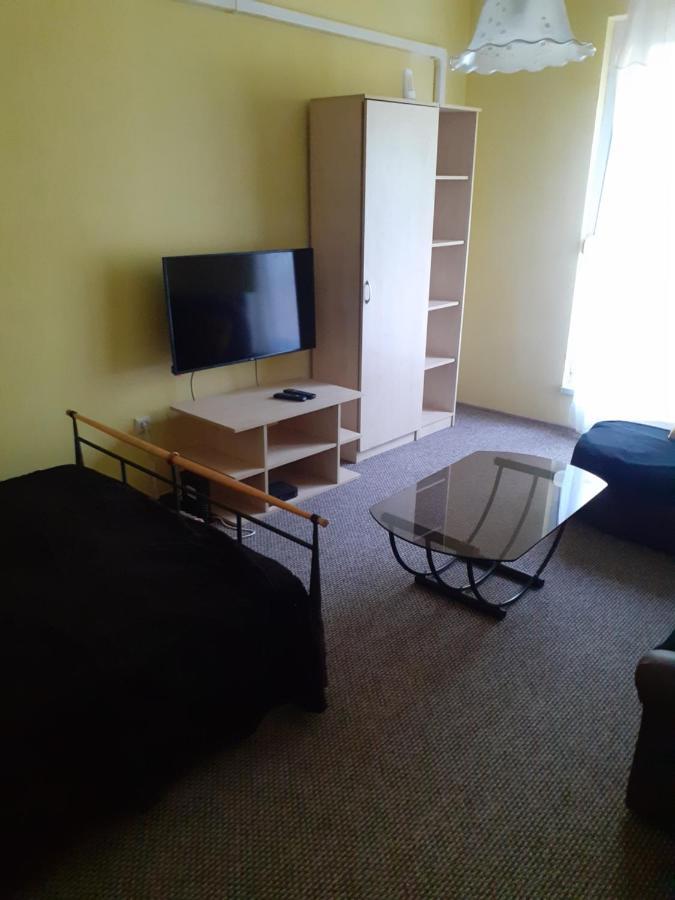 Jokai Apartman Bekescsaba Exterior foto